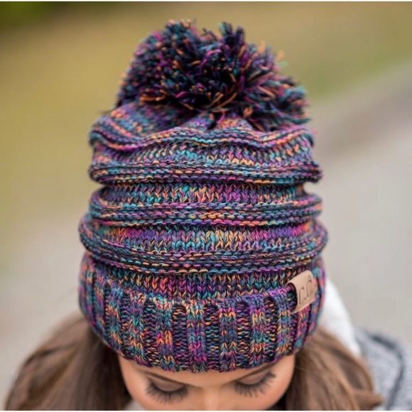 1 LEFT! Women's Oversized Slouchy Multi Color Pom Pom Beanie Winter Hat - Picture 2 of 5